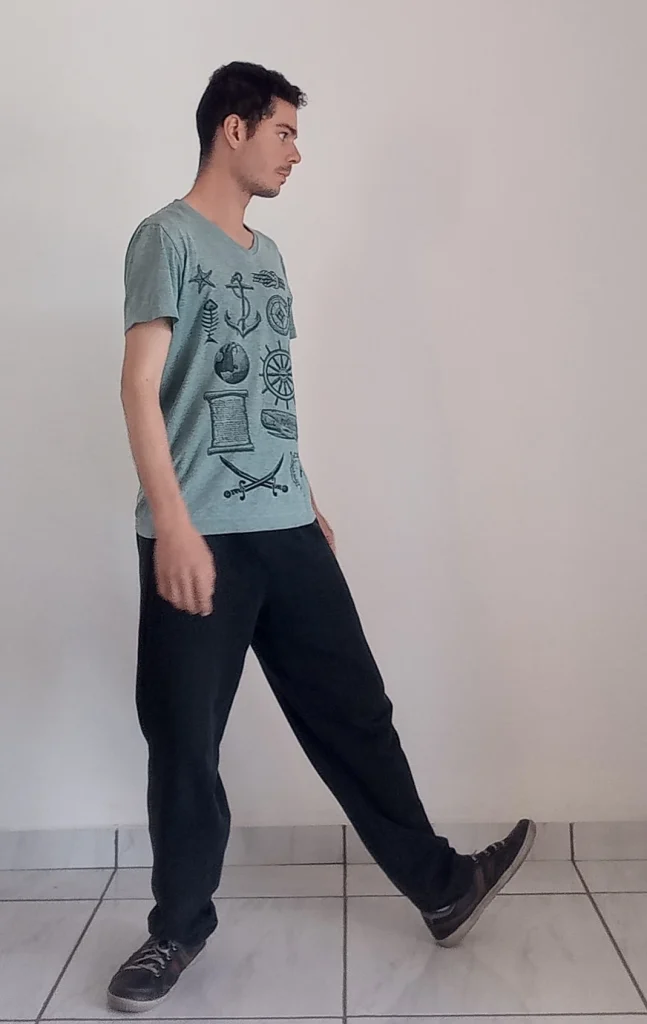 Exercícios de Chi Kung para Limpar sua Mente e trazê-la para o Momento Presente exercicios de chi kung postura do arco 4 647x1024 - Exercícios de Chi Kung para Limpar sua Mente e trazê-la para o Momento Presente