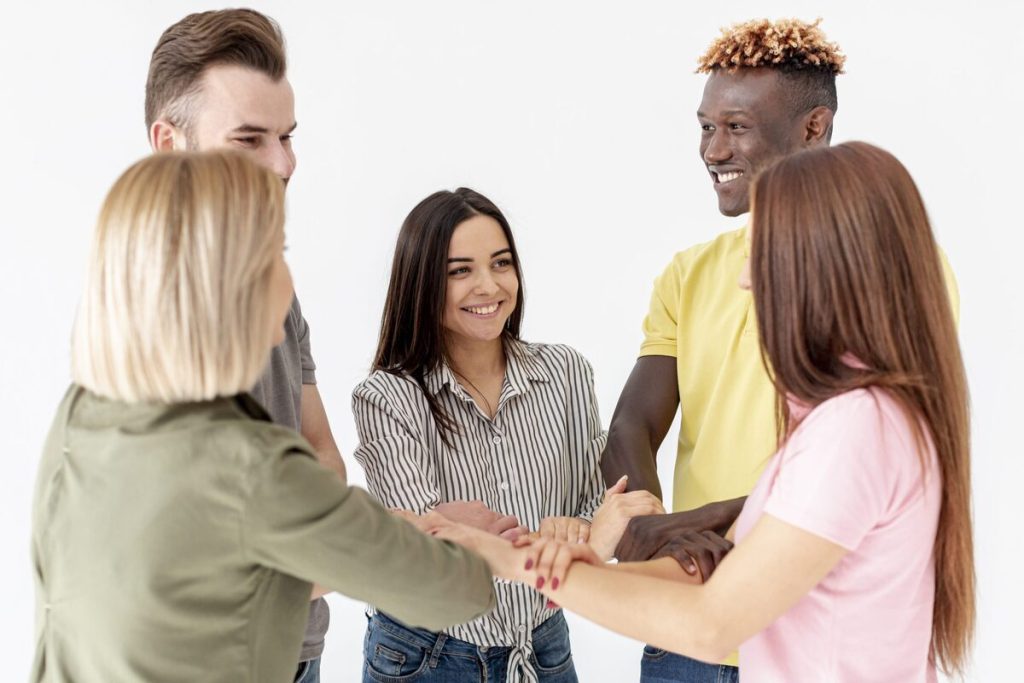 Estado de Presença: Como Vivê-lo e Transformar Sua Vida comunidade conectada 1024x683 - Estado de Presença: Como Vivê-lo e Transformar Sua Vida