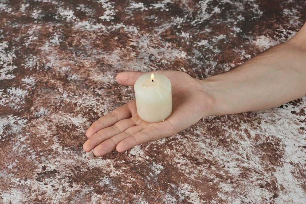 Estado de Presença: Como Vivê-lo e Transformar Sua Vida vela presenca 1024x684 - Estado de Presença: Como Vivê-lo e Transformar Sua Vida